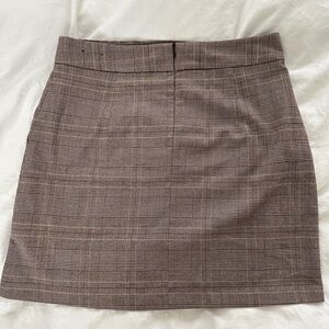 Banana Republic Factory Plaid Tailored Mini Skirt Pockets - Size 8 US - Like New